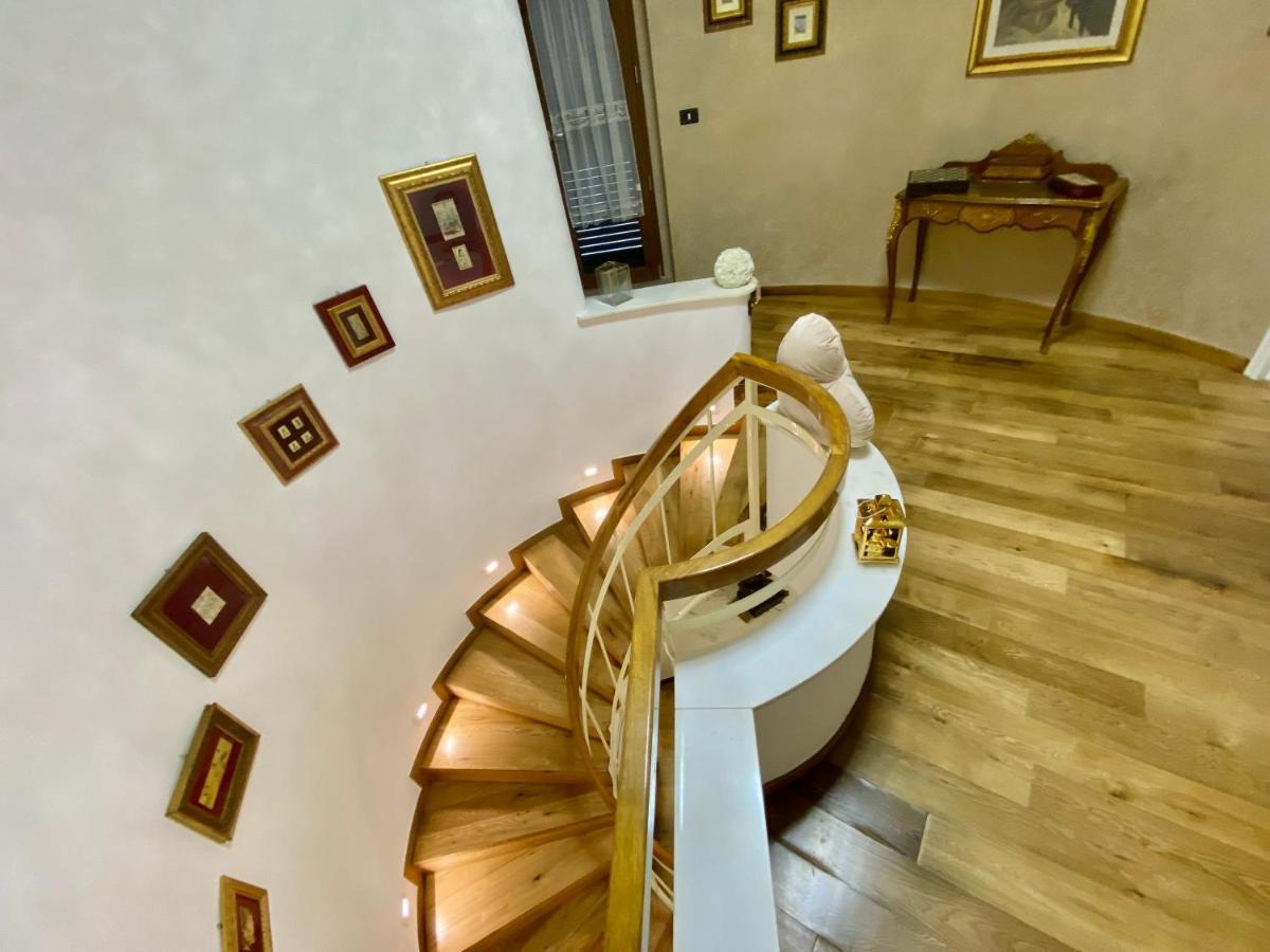 La Villa Del Senatore กราวีนา อิน ปูเลีย ภายนอก รูปภาพ